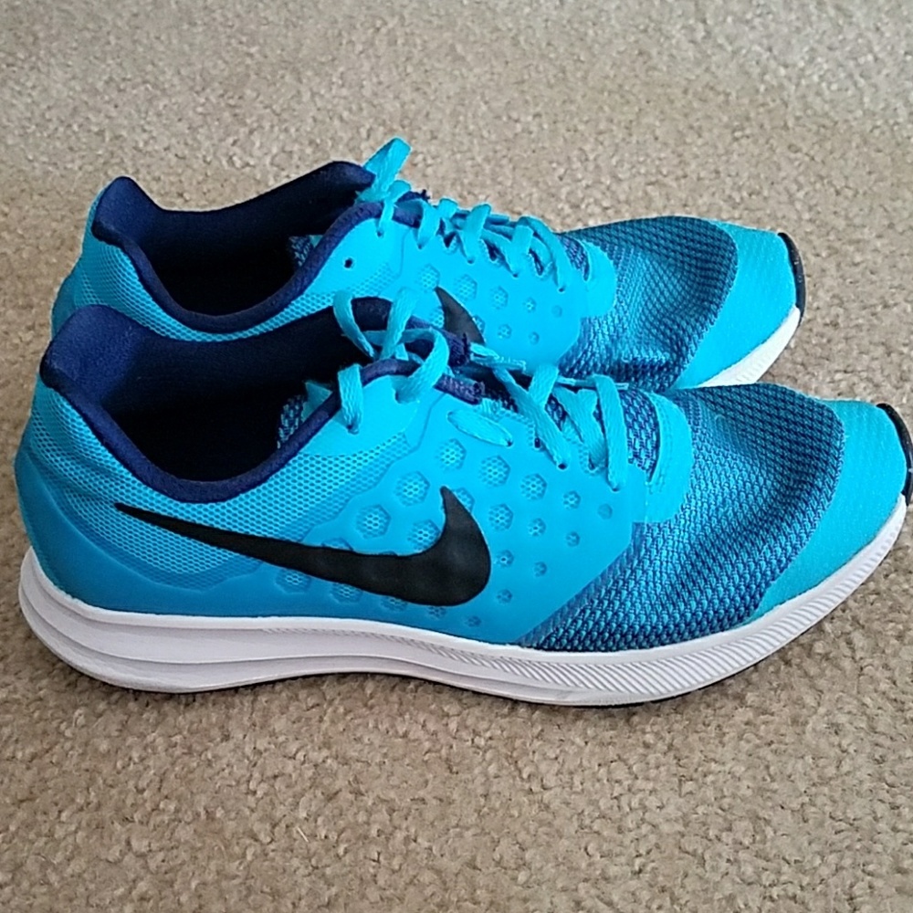 Boys Nikes